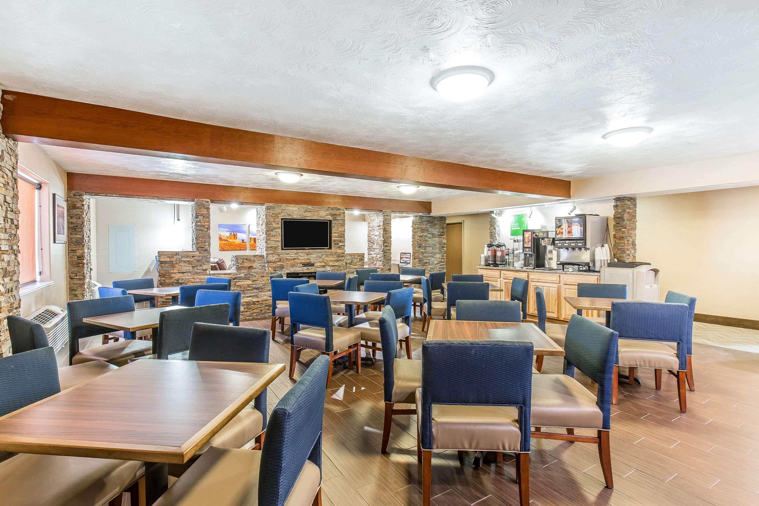 Comfort Inn Green River National Park Area Bagian luar foto